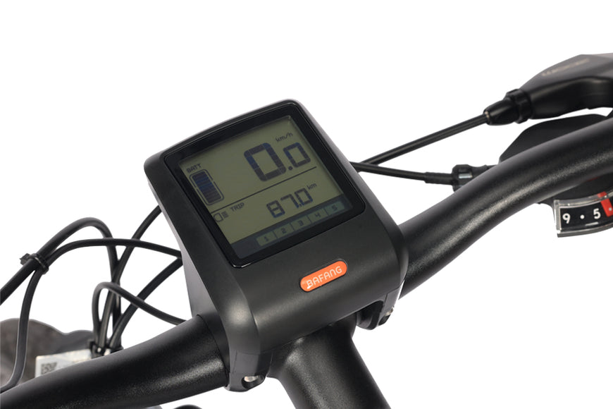 ESKUTE Polluno Pro Commuter Electric Bike display with current speed