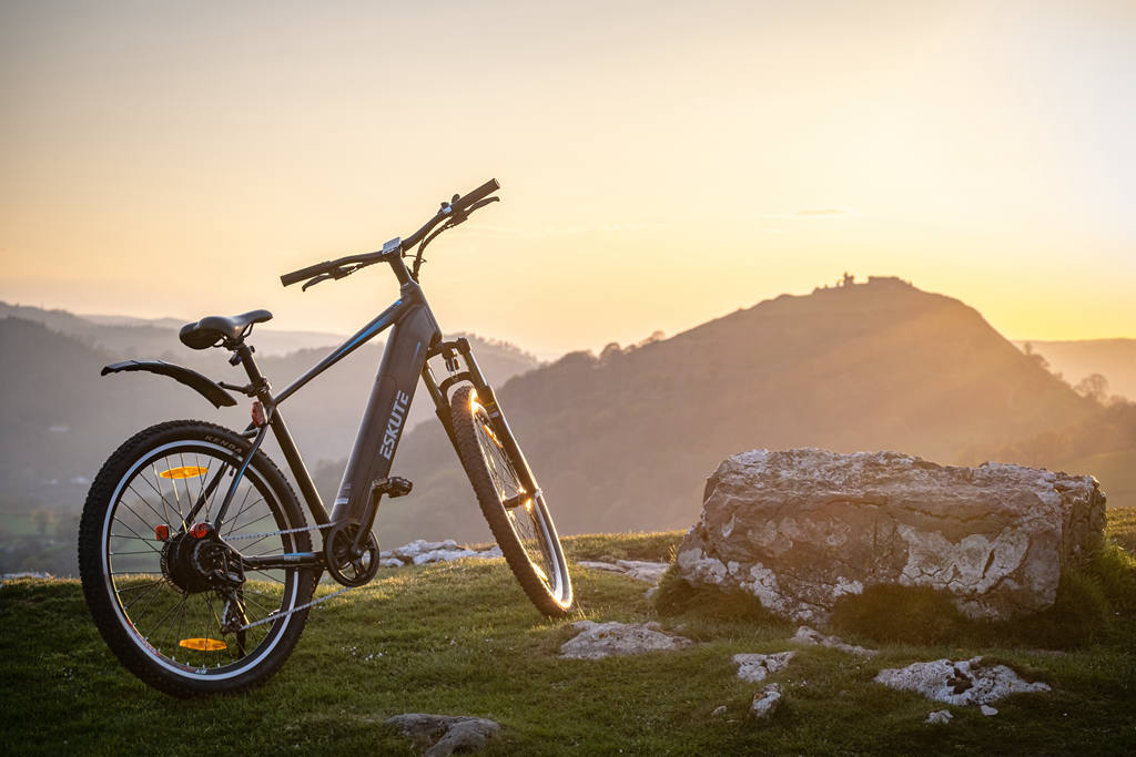 Choosing Between Fat Tire and Regular E-Bikes Which is Right for You
