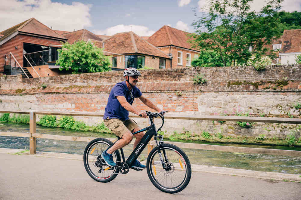 Electric Bicycles for Seniors: Are They Safe and Suitable?