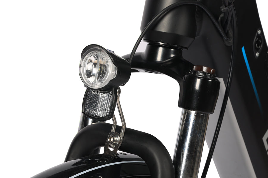Front Light of ESKUTE Polluno Pro Commuter Electric Bike